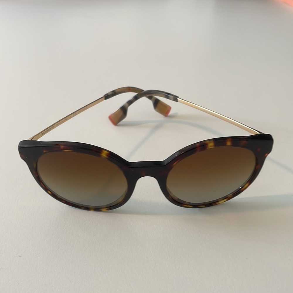 Burberry Round Havana Gold B4296 3816/T5 53-20-140 Women's Sunglasses - Picture 15 of 16